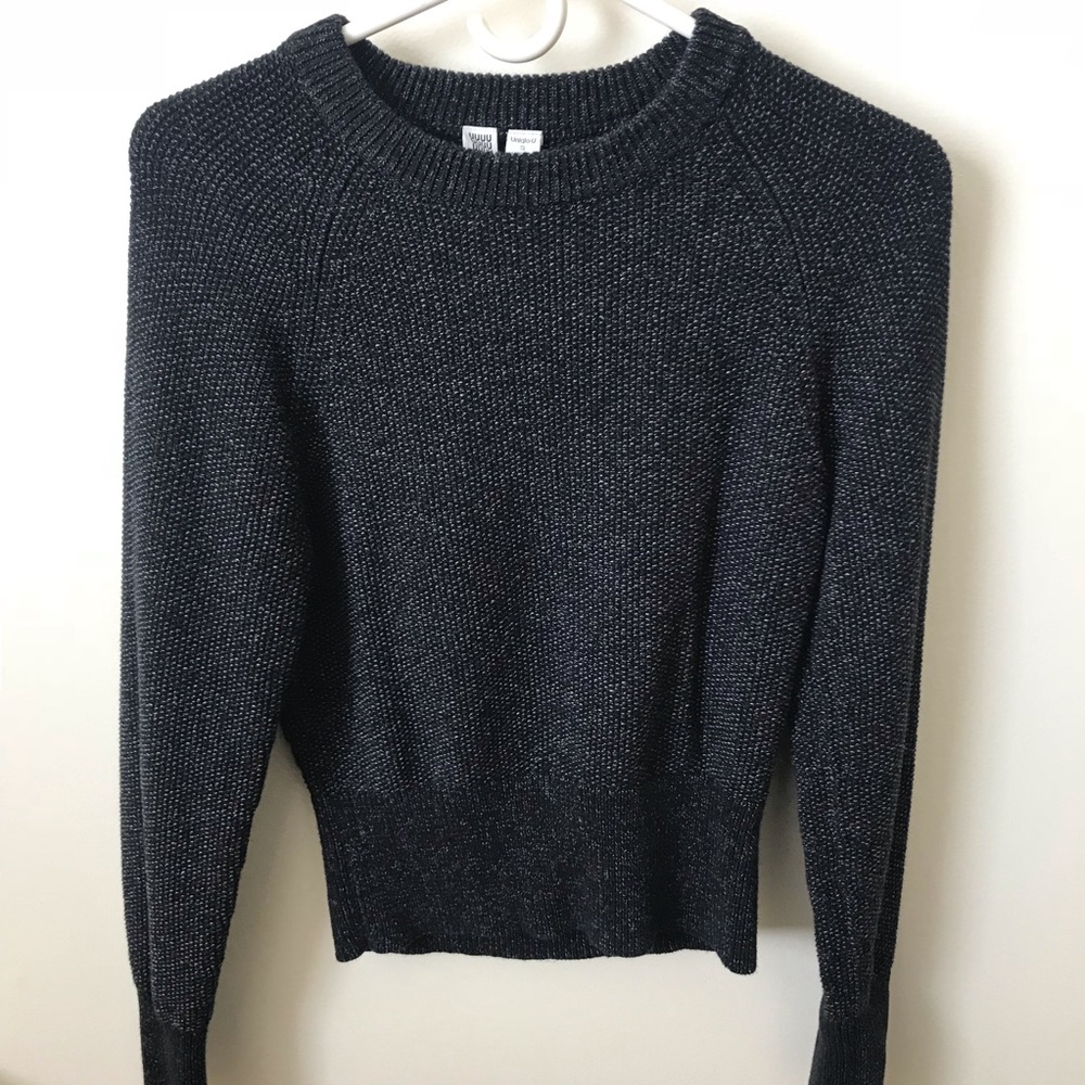 Uniqlo Pullover Sweater. - image 1